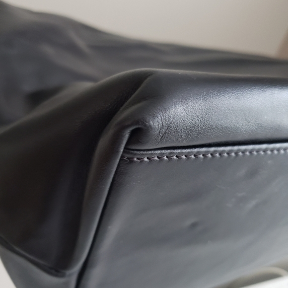 Dooney and Bourke Newbury Sloan handbag - Picture 3 of 15